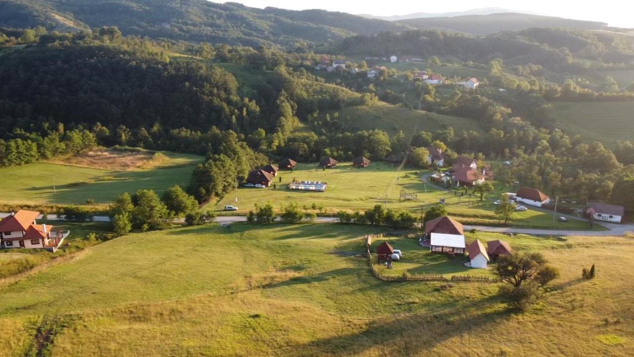 Etno Village Gostoljublje Kosjeric Eksteriør billede